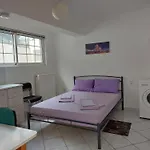 ανεξάρτητο κοντά στο κέντρο της πάτρας Apartamento Patras