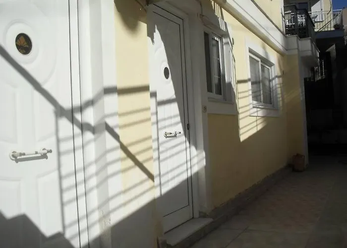 ανεξάρτητο κοντά στο κέντρο της πάτρας Патра